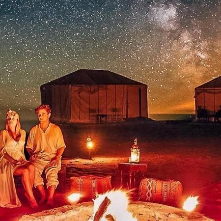Desert Paradise Luxury Camp Merzouga Esterno foto