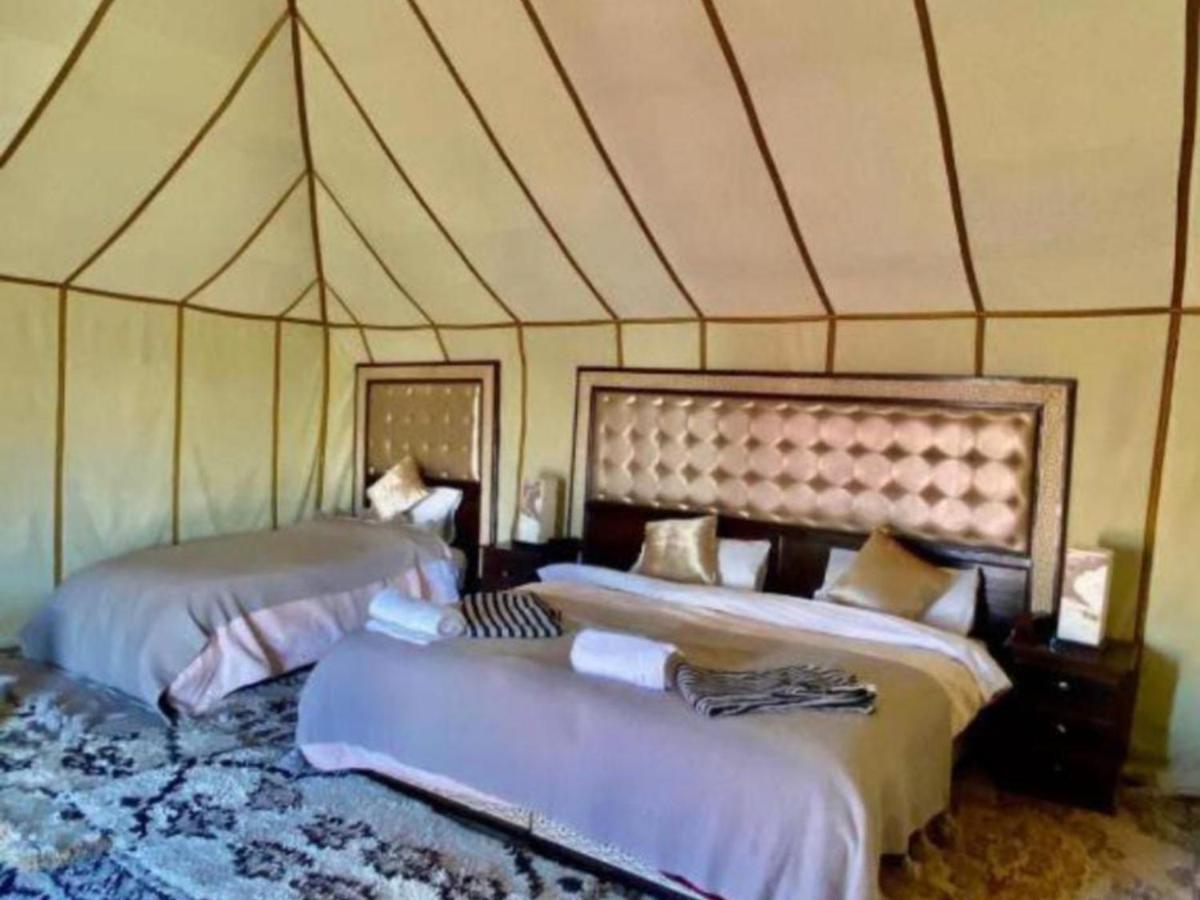 Desert Paradise Luxury Camp Merzouga Esterno foto