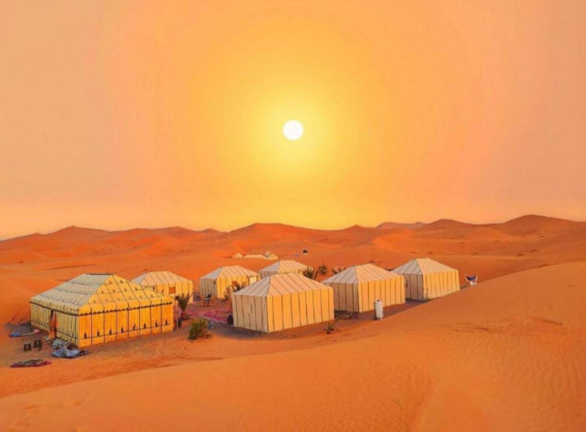 Desert Paradise Luxury Camp Merzouga Esterno foto