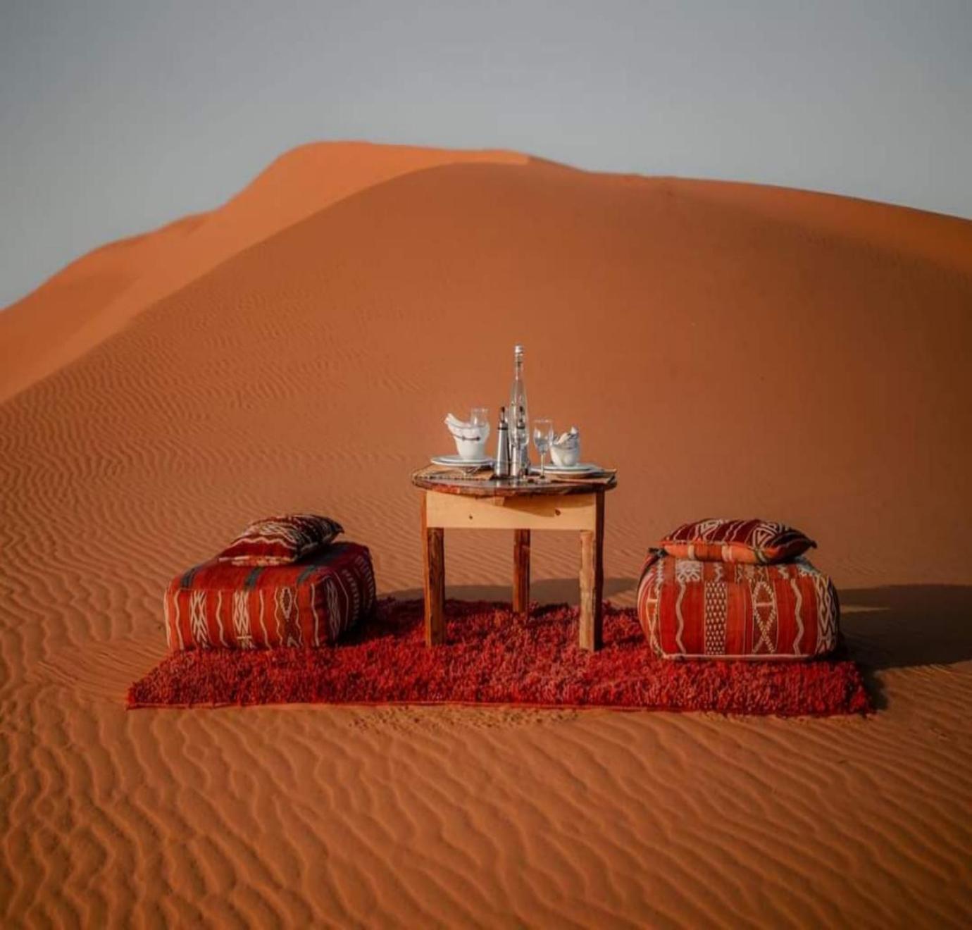 Desert Paradise Luxury Camp Merzouga Esterno foto